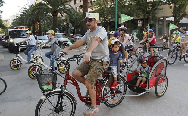 Imagen de la Fiesta de la Bicicleta del año 2015 en Cáceres.