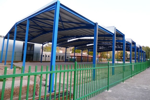 Esta es la imagen que ofrece ya la cubierta de la pista. :: MAM