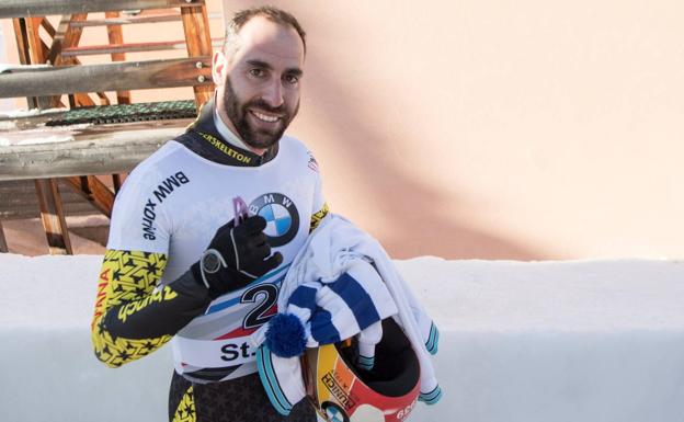 Ander Mirambell celebra su clasificación. /Efe