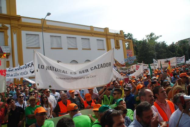 Cazadores extremeños en Córdoba en septiembre . :: FEDEXCAZA/
