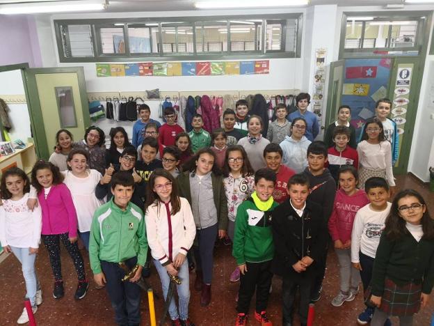 Alumnos del colegio 'El Rodeo'. :: cedida/