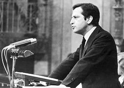 El presidente del Gobierno, Alfonso Suárez, en un discurso en el Congreso. / Archivo/