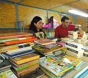 El libro toma la calle