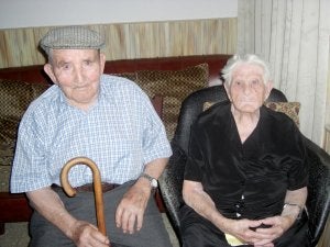 Justo y Lucía posan para HOY. :: A.V./