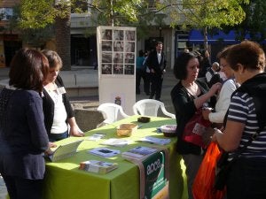 Charla y suelta de globos en los días contra el cáncer