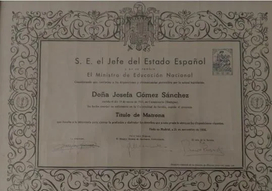 Titulación de Matrona de Josefa Gómez Sánchez.