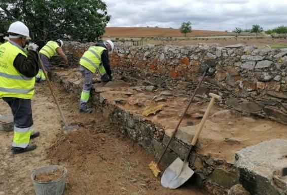 Obras de restauración de la Presa del Paredón.