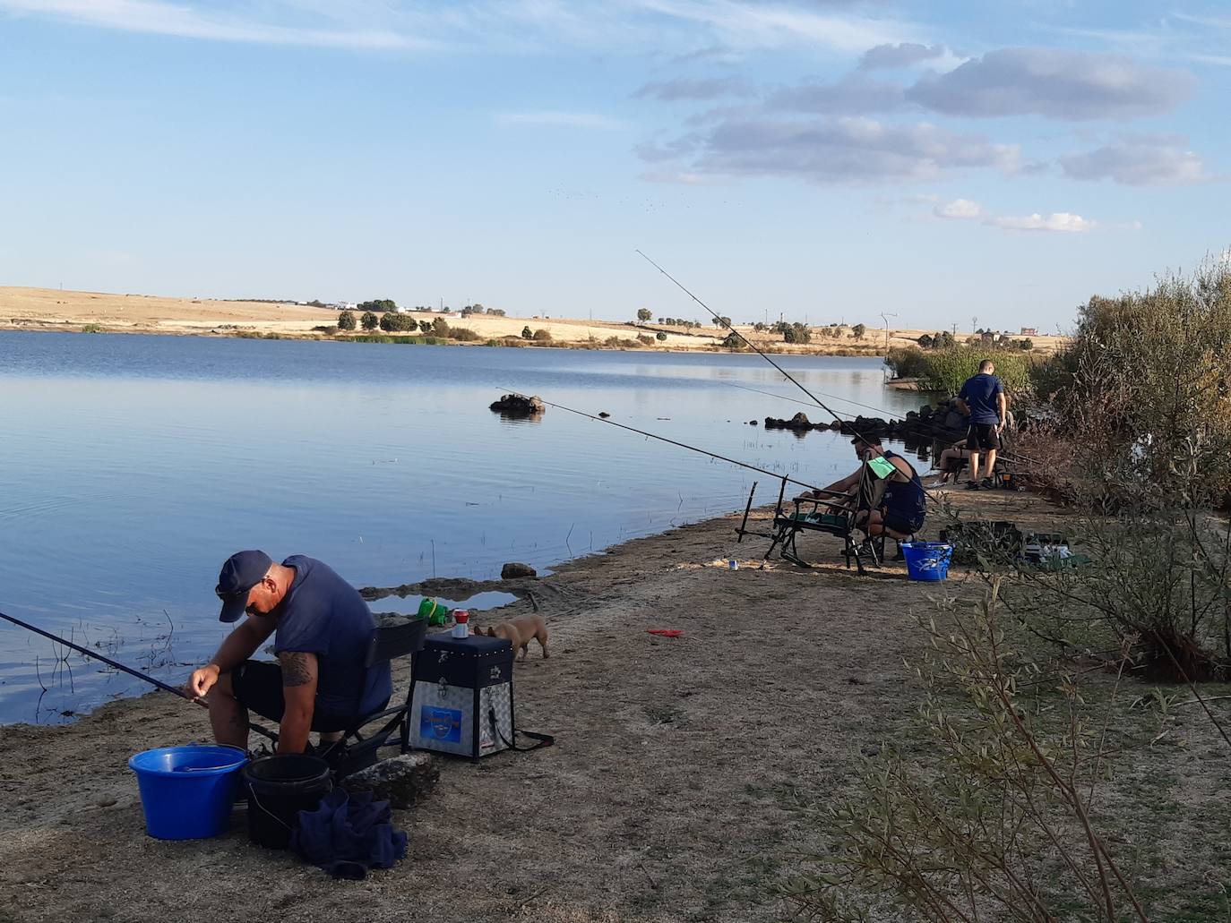 Se permitirá la pesca en el Pantano Nuevo todos los días del año a partir de mañana