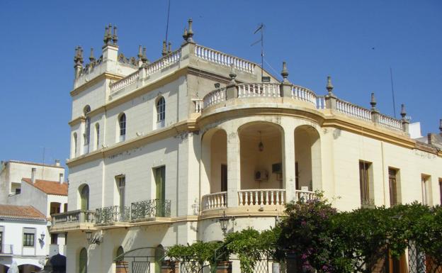Palacio de los Condes de Casa Ayala/ F. V.