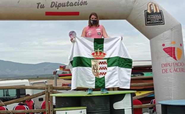 La herrereña Elena Ayuso se proclama campeona de la IV edición de Descenso-Gran Premio de la Diputación de Cáceres