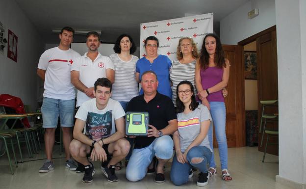 Voluntarios de Cruz Roja Monesterio se forman en el manejo de desfibriladores semiautomáticos