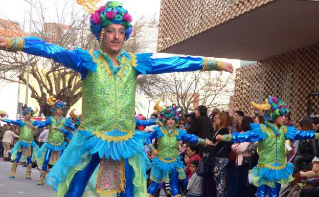 El viernes termina el plazo para tomar parte en el concurso del cartel anunciador del Carnaval