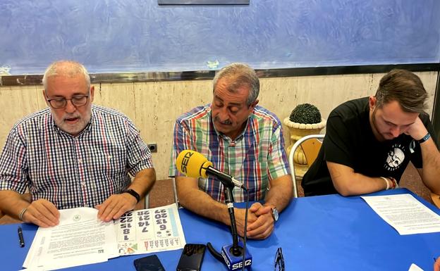 El concejal de Deportes, Josema Encinas, acompañó a José Manuel Blázquez y Fernando Fernández /José luis