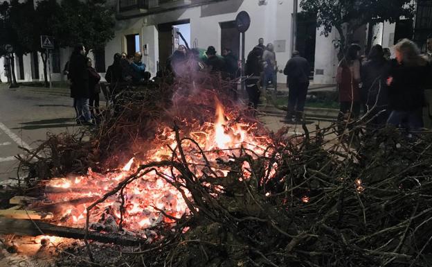 Una de las 80 candelas que se pudieron ver el año pasado en el Día de las Candelas /Mª ÁNGELES PUERTO