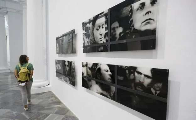 Fotografías de Ana Teresa Ortega, en una exposición./Jesús Signes