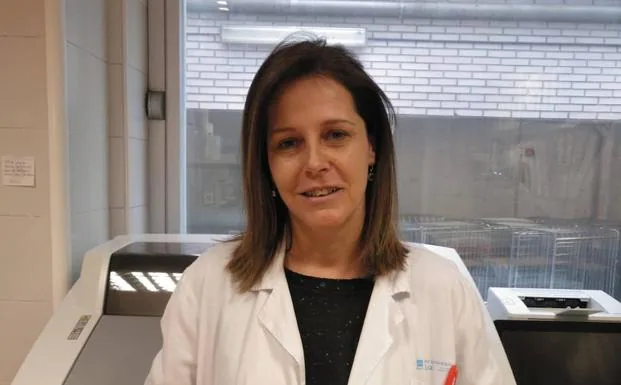 Cámara trabaja como inmunóloga en el hospital de La Paz, en Madrid. /HOY