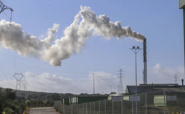 La almazara de Mérida refuerza su sistema de emisiones para evitar el mal olor en la ciudad
