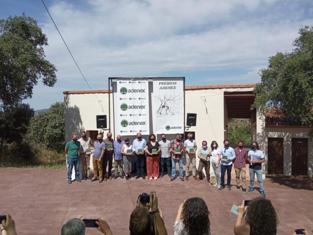 Acto celebrado ayer en Montánchez por parte de Adenex. / HOY