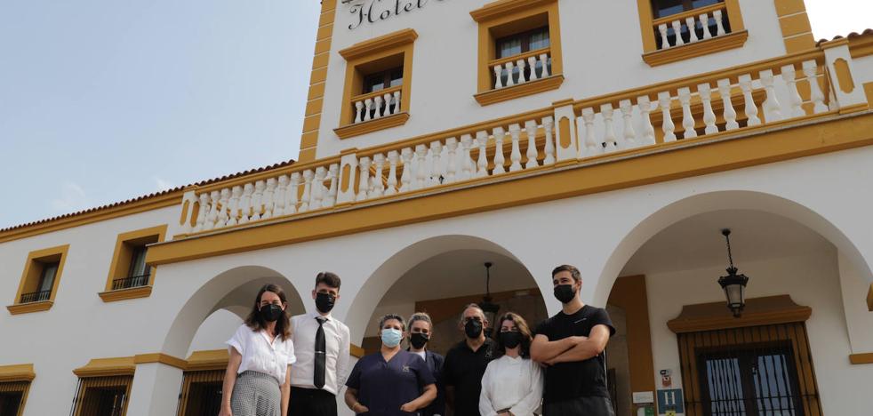 Los hoteles se 'visten' con el maillot rojo - Vimarsana News
