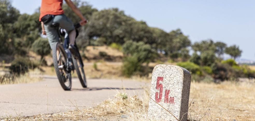 Un carril bici rodeado de atractivos - Vimarsana News