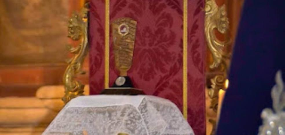 La Hermandad de la Salud expone una reliquia de San Junípero Serra - Vimarsana News