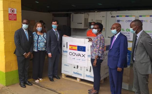España dona dos millones de vacunas a Uganda./EFE