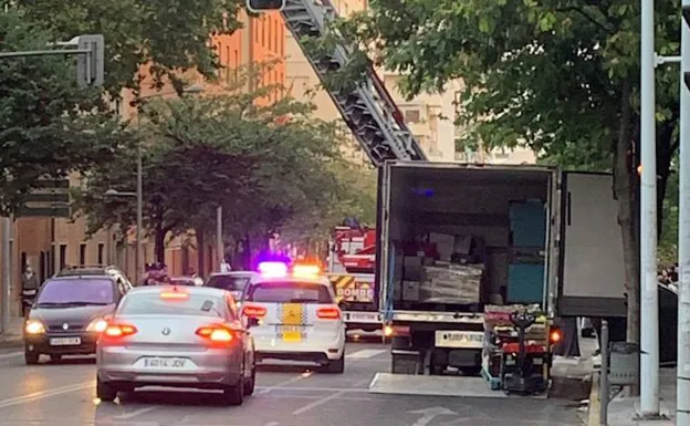 El rescate de los bomberos en Fernando Calzadilla. 