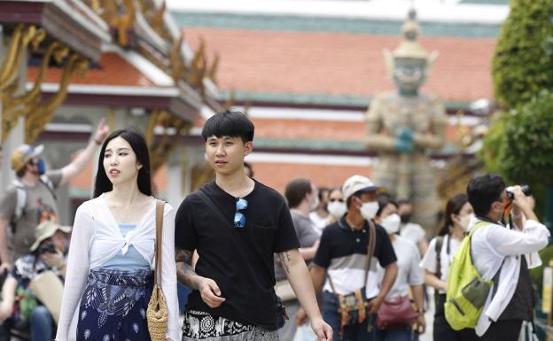 Turistas chinos en Bangkok (Tailandia)./efe