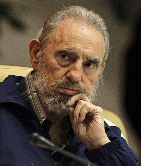 Fidel Castro felicita por carta a Maduro por su «valiente discurso