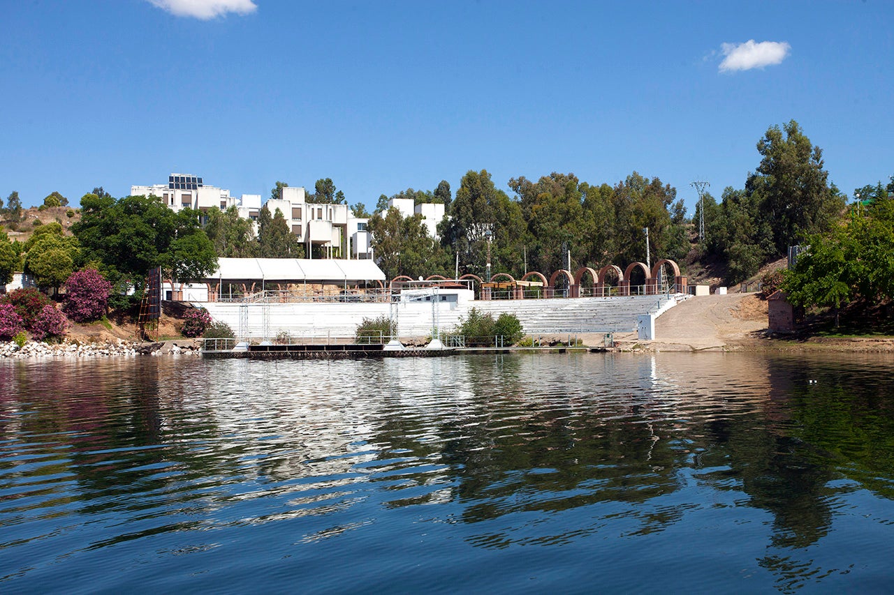 La Playa de Orellana contará con seis apartamentos más en su oferta