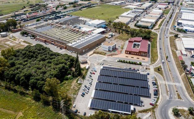 Deutz Spain activa la primera fase de su instalación fotovoltaica que proporciona energía al 20% de la planta